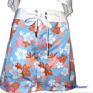 Forever 21 Retro flower mini skirt size large new with tags